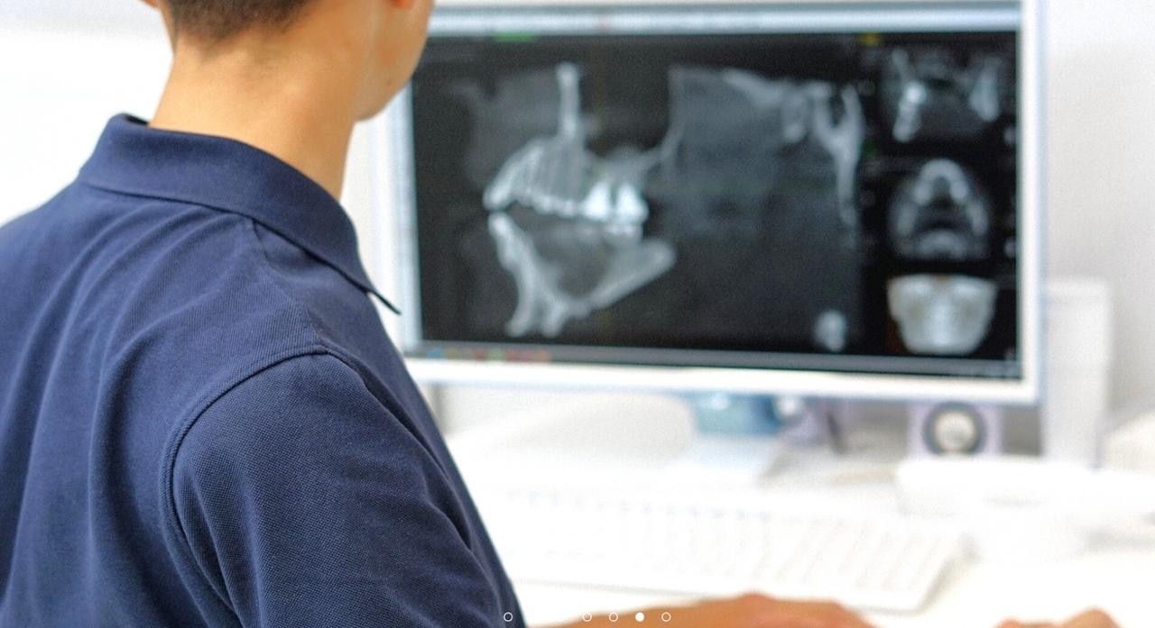 Специалисты клиники